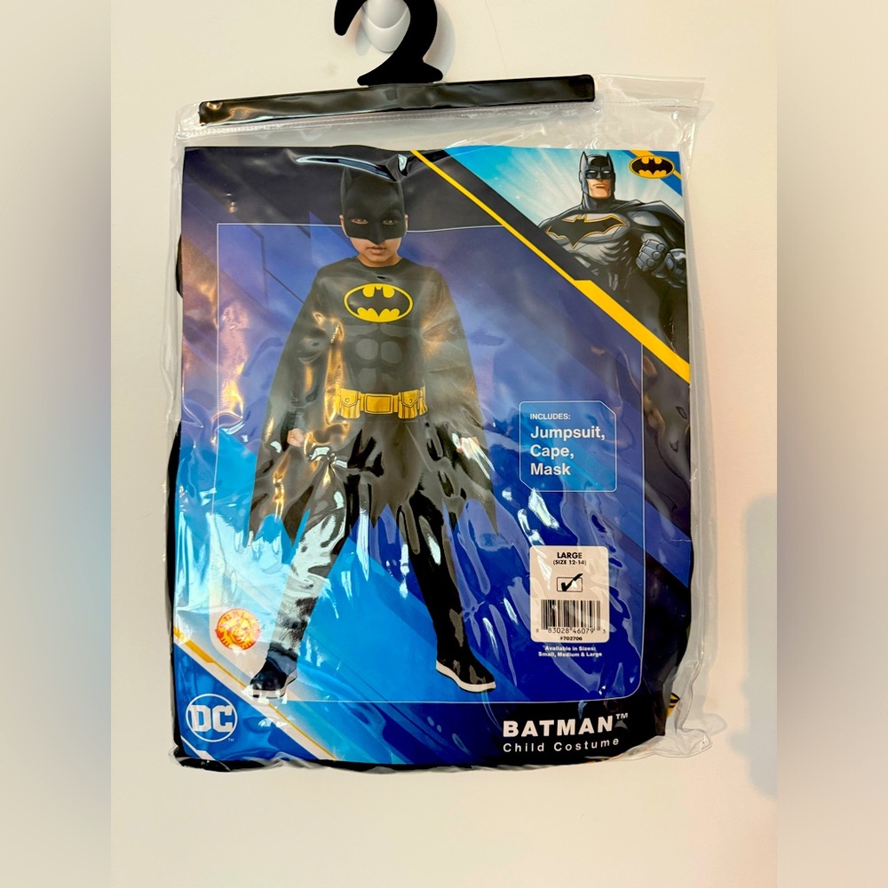DC Batman Jumpsuit, Cape & Mask 3 Pc Halloween Costume L (12-14)